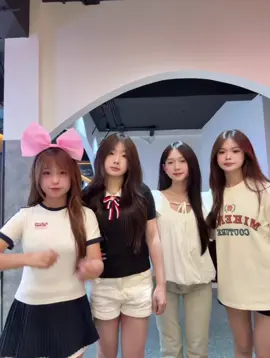 F4 cute quáaa @⋆˚𝜗Thanh Trà𝜚˚⋆ @xính lao @Huyền #xh #fyp 