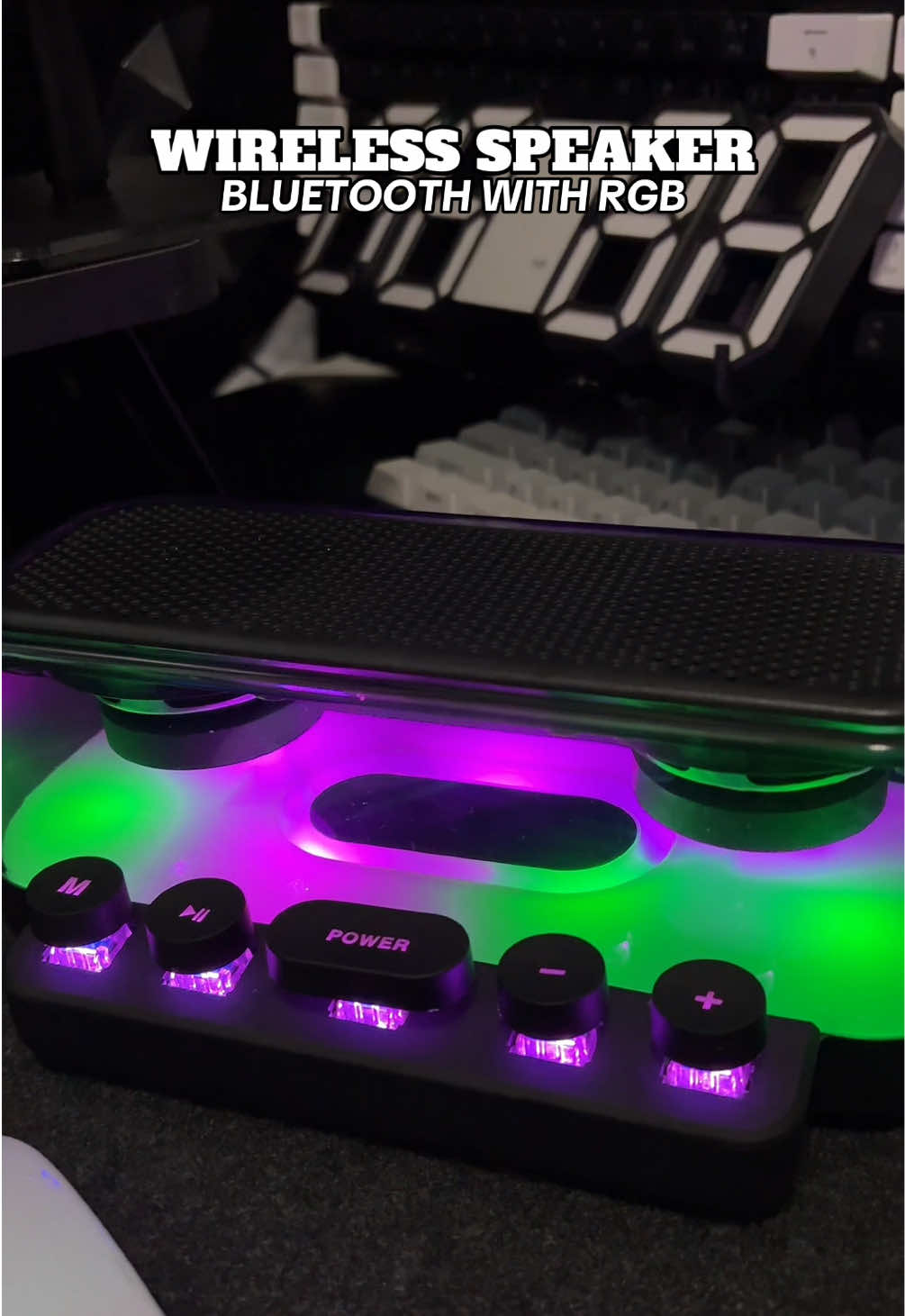 Z6 Wireless Speaker with bluetooth and RGB 🔥 #speaker #speakerbluetooth #wirelessspeaker #desksetup #harbrzywfh 