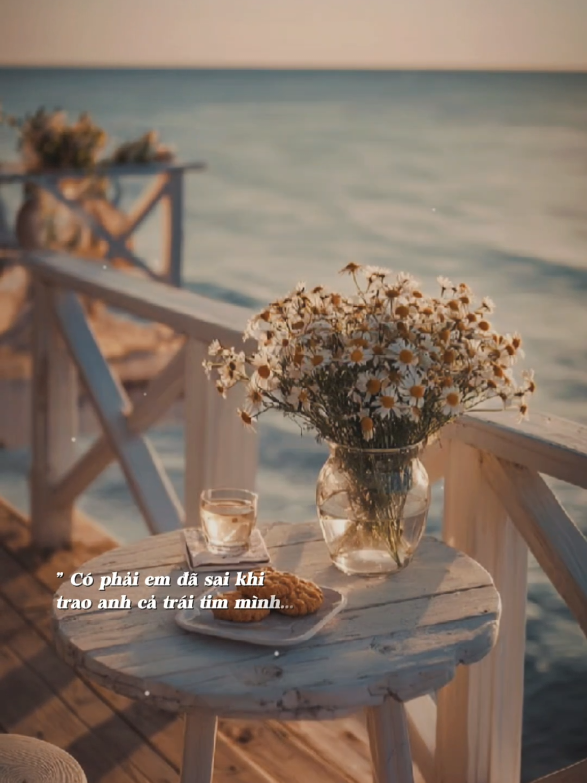 Chỉ mơ ước rằng có thể nắm chặt tay anh trọn vẹn yêu thương... #neuhanhphuckhongphaiem #nhachaymoingay #hetpin #bkmuzic 