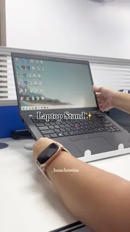 Hindi magsisisi na nag purchased ako nito😍 #laptopstand #laptopholder #adjustablelaptopstand #officeessentials #budolfinds #fyp #fypage #foryou #foryoupage #viral #trending #laptopstandwithphoneholder 