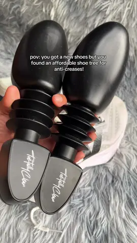 Adjustable, lightweight, and shape maintenance☑️☑️#toetallyclean #shoetree #shoeslover #toetallycleanphilippines 