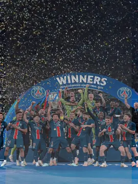 club favorit #psg #lewatberanda #psgfans 
