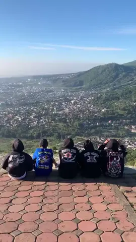 kadong nyilatt#paralayangbatumalang #paralayang #pasuruan 