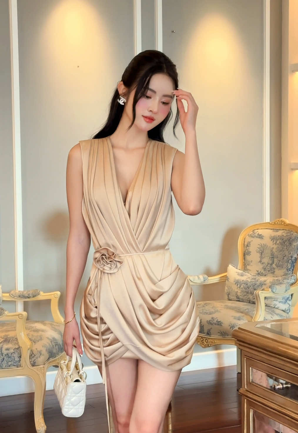 “ Người bán cho ta cảm giác an toàn, ta hứa trả người một đời bình an” 🤎 KS272 