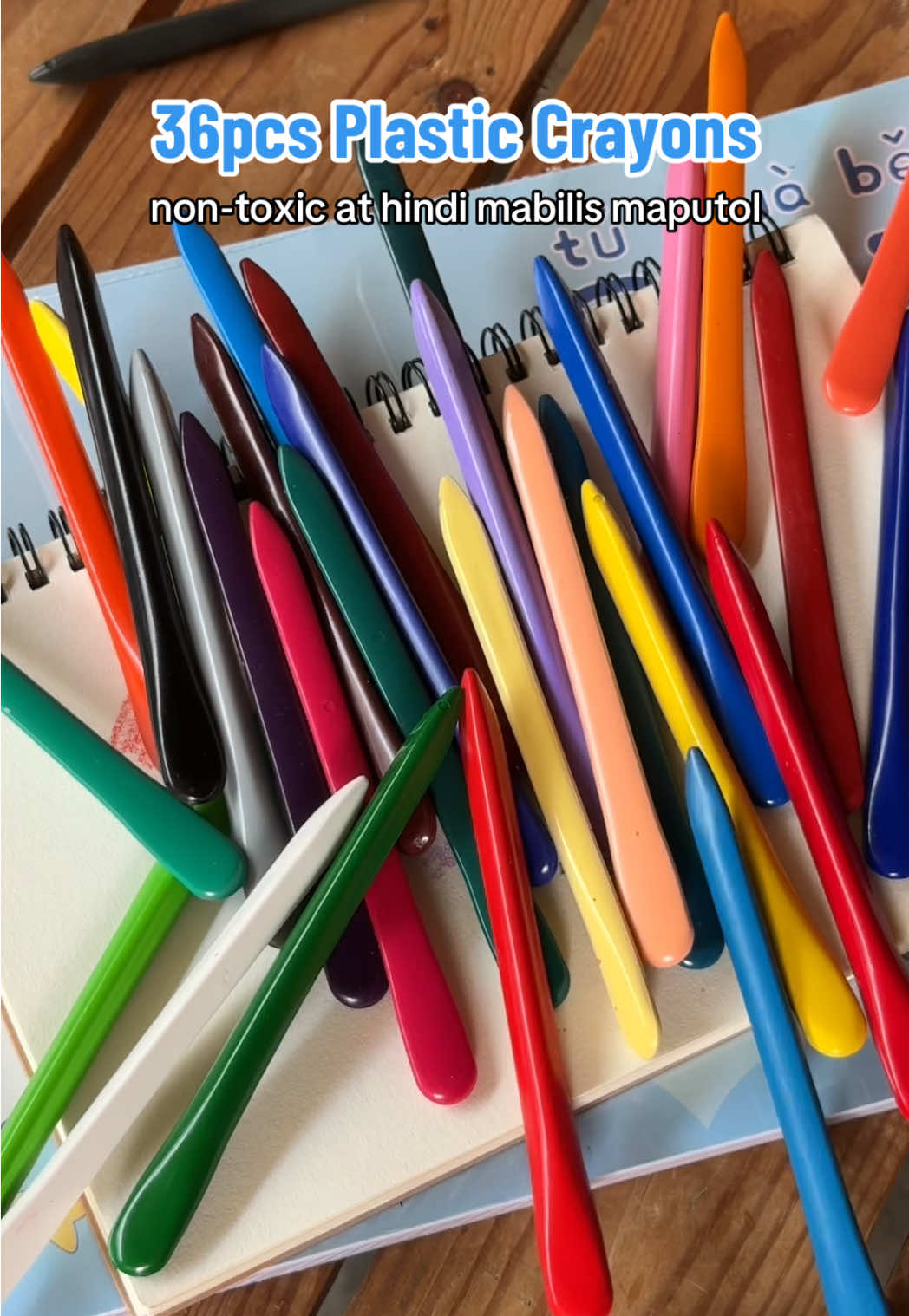 12pcs/24pcs/36pcs Colors Plastic Crayons 😍 #plasticcrayons #crayons #nontoxiccrayons #schoolsupplies 