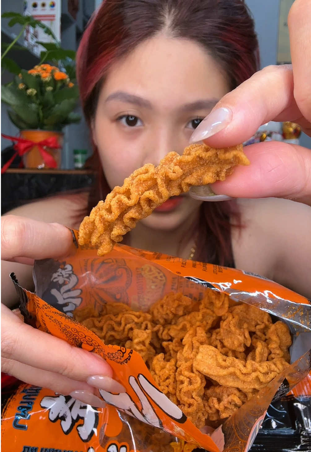 Bim bim tuổi thơ 😍 #ănvặt #reviewanngon #snackbachtuoc #reviewdoan #thimucbang 