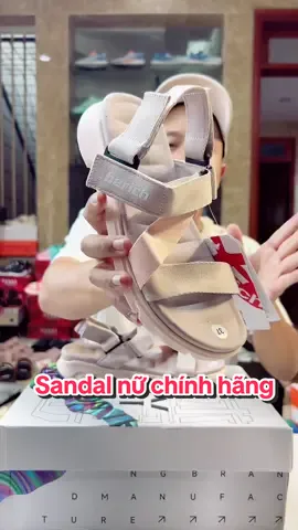 Sắm đôi sandal vào năm học mới nào các b ơi #manhgiay #sandal #depquaihau #depnu 