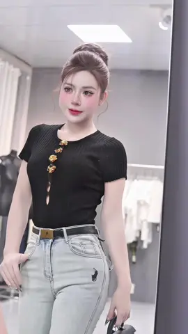 Áo xinh lắm ạaa