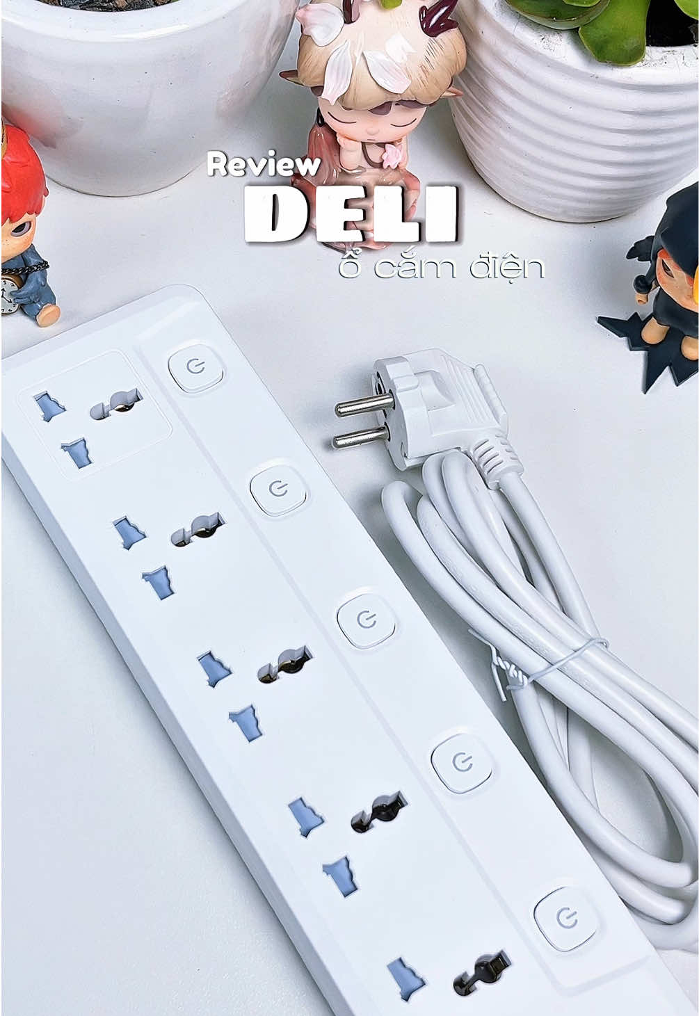 Ổ cắm điện deli #deli #ocamdien #ocamdiendanang #ocamdiendeli #ocamdienthongminh #hoatayrv 