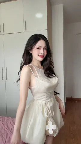 Muốn mặc váy xinh bên e có đủu #vayxinh #chothuevay 