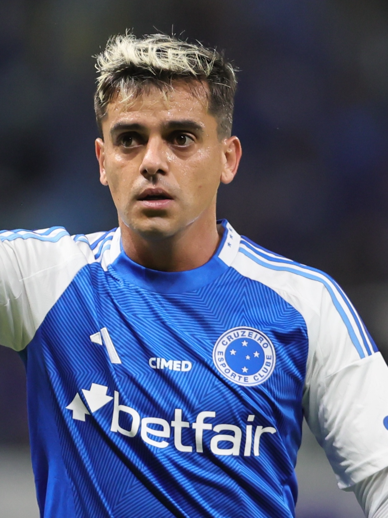 FAGNER, JOGADOR DO CRUZEIRO, SOFRE FRATURA EM LANCE COM POTTKER E DESFALCA O TIME NAS PRÓXIMAS PARTIDAS. #fagner #cruzeiro #futebol #fratura #futebol #copadobrasil