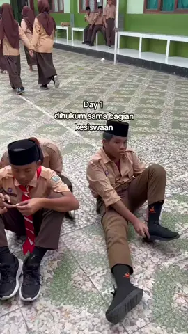 satu salah semua kena #dihukum #mts #fyp #foryou #day1 