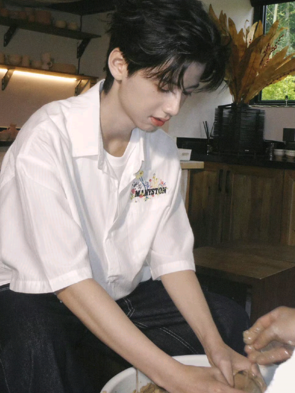 「LZY Update Weibo - 02.08」 : Boy vuốt ngược này đủ tiêu chuẩn làm bạn trai chị em chx🙈🙈🙈 #shakeittothemax #CapCut #lamtudiep #linziye #林子烨 #bachhoasat #taothienvien #xuhuong #haaarin #fyp 