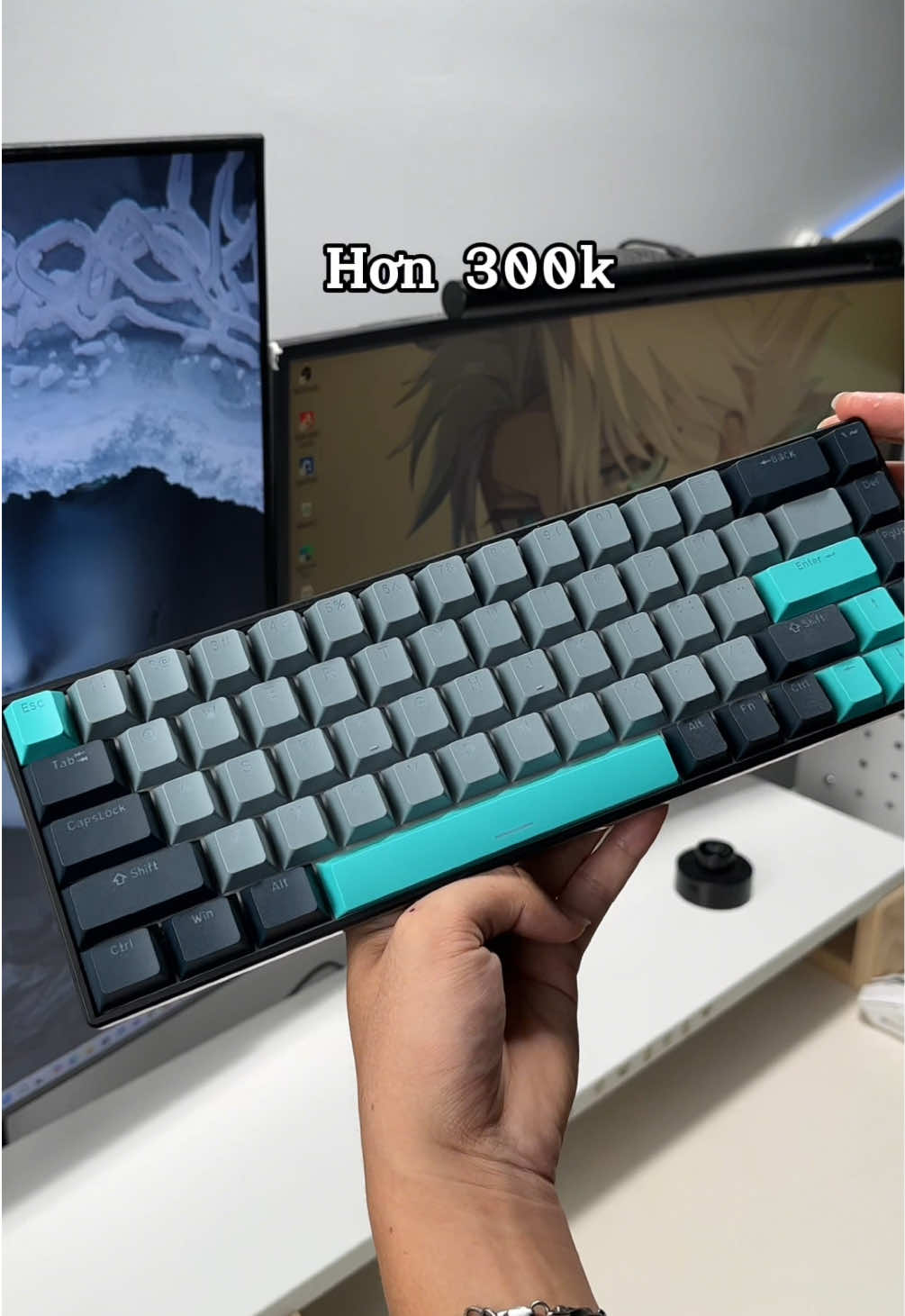 Bàn phím cơ SK 68 phù hợp với ae học sinh , sinh viên , Có LED RGB đổi màu cực đẹp , hot swap 5 pin , 3 lớp đệm foam cho âm gõ rất hay #banphimco #sk68 #banphimmaytinh 