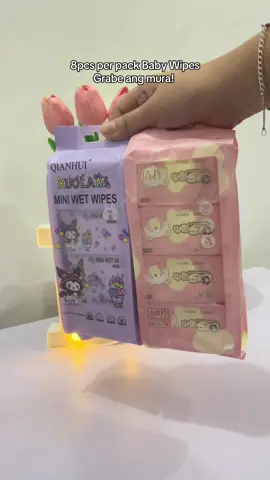 mini wipes na pang travel  Deserve mo to dahil gala kang tao! #wetwipes #babywipes #travelling 