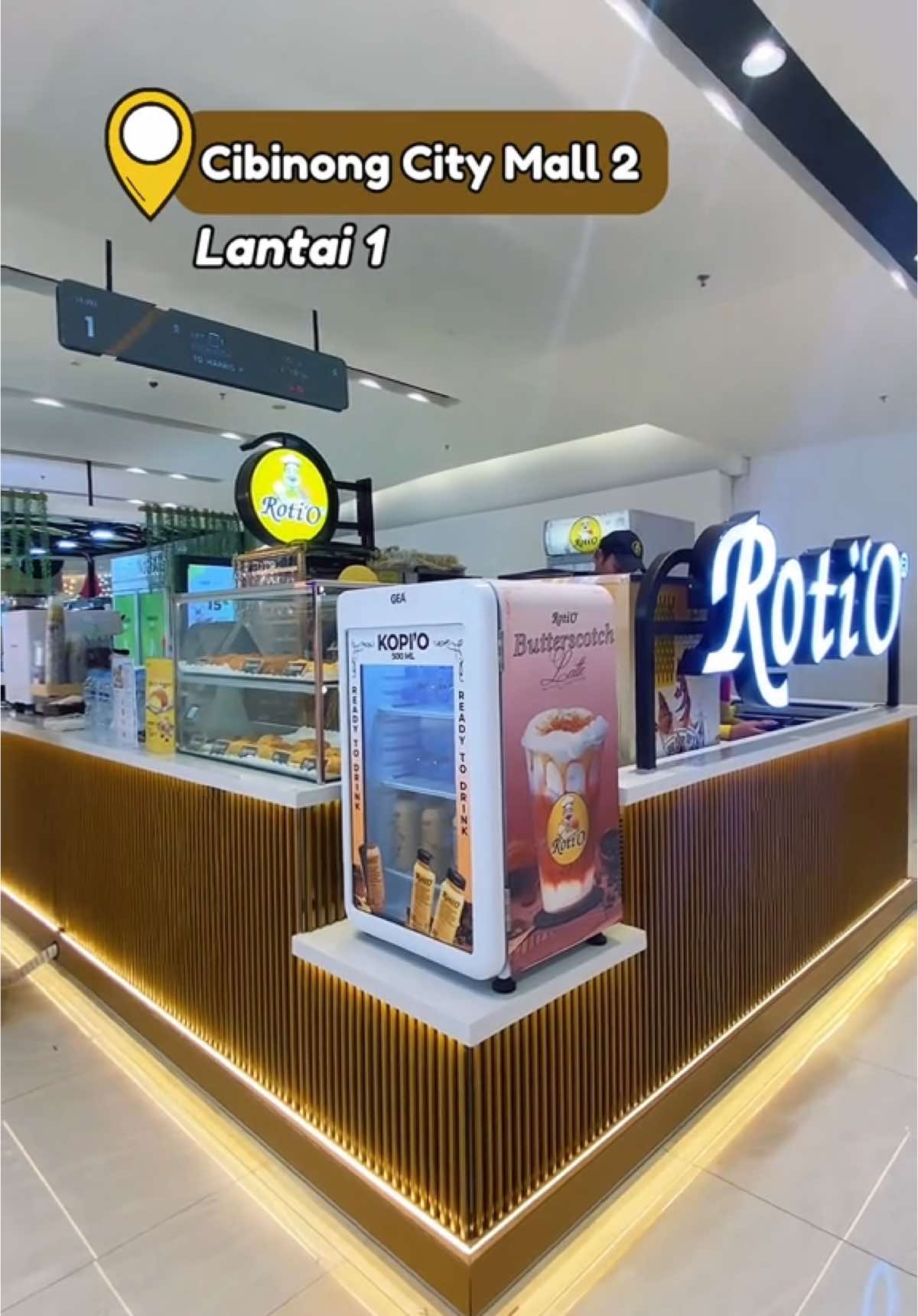 🔔 NEW OPENING STORE 🔔 Kabar gembira untuk Roti’O Lovers Bogor dan sekitarnya! Sekarang Roti’O sudah hadir di Cibinong City Mall 2, lho! 🥳 📍Cibinong City Mall 2 –  Lantai 1 Yuk, buat kamu yang tinggal dekat outlet barunya Roti’O, jangan lupa mampir dan ramaikan ya! Siap-siap tergoda sama aroma dan rasa khas Roti’O yang selalu bikin kangen😍 Tasty Until The Last Bite More than 750 outlets all over Indonesia ☎ Call Center: +62 813-1899-9227 #RotiO #RotiOIndonesia #PromoRotiO #TastyUntilTheLastBite #PastryStation #KopiO #KopiOIndonesia #KopiOSeries #CibinongCityMall #Bogor #RotiOBogor #promomakanliburan 