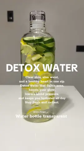 Detox Water with Cucumber & Lemon in a transparent glass bottle🍋🥒 A simple sip for glowing skin, a slimmer waist, and a healthier heart. This refreshing mix helps fight acne, hydrates you all day, and supports lower blood pressure. Stay fresh, feel light, and glow from within. ✨😌 #fyp #viral #trending #detoxwater #clearskin #acnetreatment #healthy 