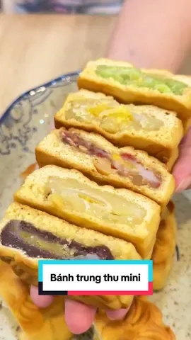 Ăn bánh trung thu sớm cho nó rẻ #meberyne #review #food #mukbang #banhtrungthu #banhtrungthumini #banhtrungthulamthuy 