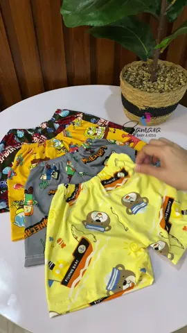 For boys and girls who just wanna move comfy and look cool✨Our solo shorts your kid’s new fave!