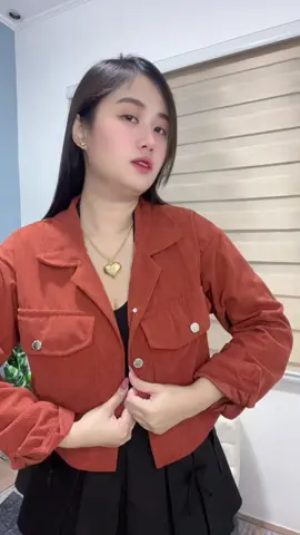 #foryoupage #TikTokShopFashion #outfitideas #jacketforwomen #croptopcorduroyjacket #hoodedjacket 