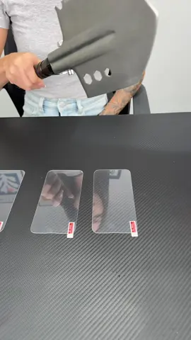 Seus problemas com películas fracas acabaram!CrystalArmor está aqui para você ! Nossa película conta com resistência nível 9 contra arranhões , é a prova d’água e tecnologia de privacidade no ângulo de 28 graus para ambos os lados! Não é perfeito? Corre e garanta a sua😎#crystalarmor #tecnologia #iphone #celular #privacidade 