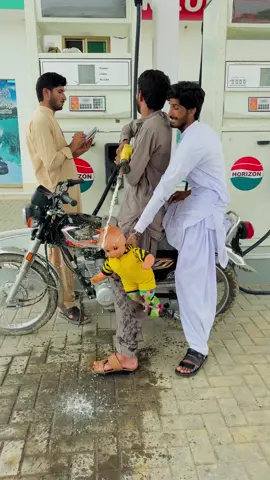 Petrol ⛽️ Kahan Chupia 🥺 #teammts #foryou #shahzadayoub4 #mrbeast #crazytv 