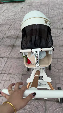 E bé cứ ngủ ngon trên xem thôi đẩy cứ để mẹ🥰🥰 #xe_đẩy_cho_bé 