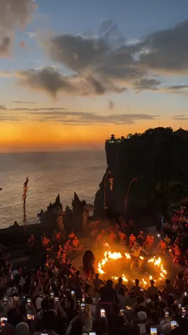 Part 8/10🤎🌅 . . . . . #fyp #masukberandafyp #tarikecak #tarikecakbali #foryou #foryoupage #bali #balinesia #balinesia🇮🇩 #trend #trending #xybca #xyzabc #tiktokviral #wonderfulindonesia #wonderfulplaces #pesonaindonesia #pesonatrukindonesia #pesonaalamindonesia #purwodadi #grobogan 
