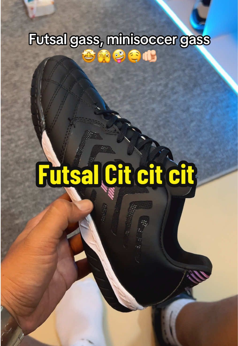 Kebanyakan nanya bang sepatu futsalnya cit cit gak, nih nihhh sepatu futsal original by zars #sepatufutsal #sepatufutsaloriginal #lokalbrand 