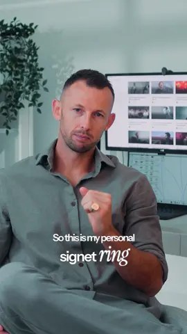 This ring was my 21st birthday gift from my dad. It’s engraved with our family coat of arms, here’s the story behind it ⚜️ #signetring #oldmoney #oldmoneystyle #familycrest #coatofarms 