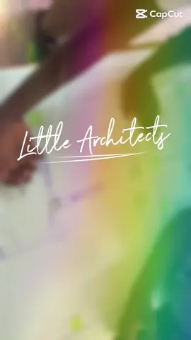 Cette semaine au Funlish Camp, nous avons construit comme de vrais architectes, inventé comme des ingénieurs et créé comme de grands bâtisseurs 😍🏗️✨ !