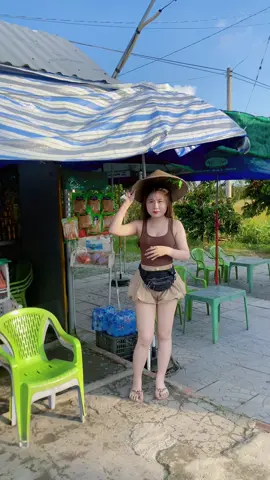 Đây là mối ruột mua em rất nhiều mà nay mới lên clip 🤪🤪🤪#cfyennhi #xuhuongtiktok #xhtiktok #quanglophunghiepphuoclong 