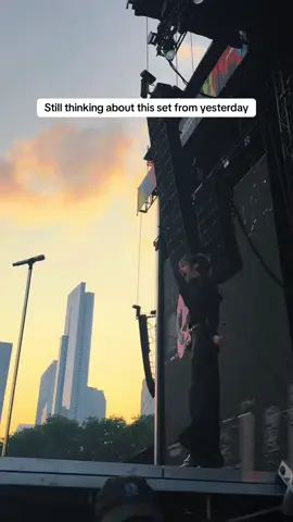 Cage the elephant performance in Lollapalooza. #lollapalooza #cagetheelephant #fyp #rockband #musicartist #concerts 