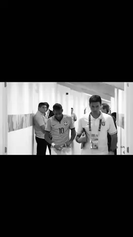 خليني منك خلصان 😅💔#نيمار #نيمار_الساحر_البرازيلي🇧🇷 #برشا_برشا💕 #اغاني_عراقيه #اغاني_مسرعه💥 #nemar #fyp #fypage 