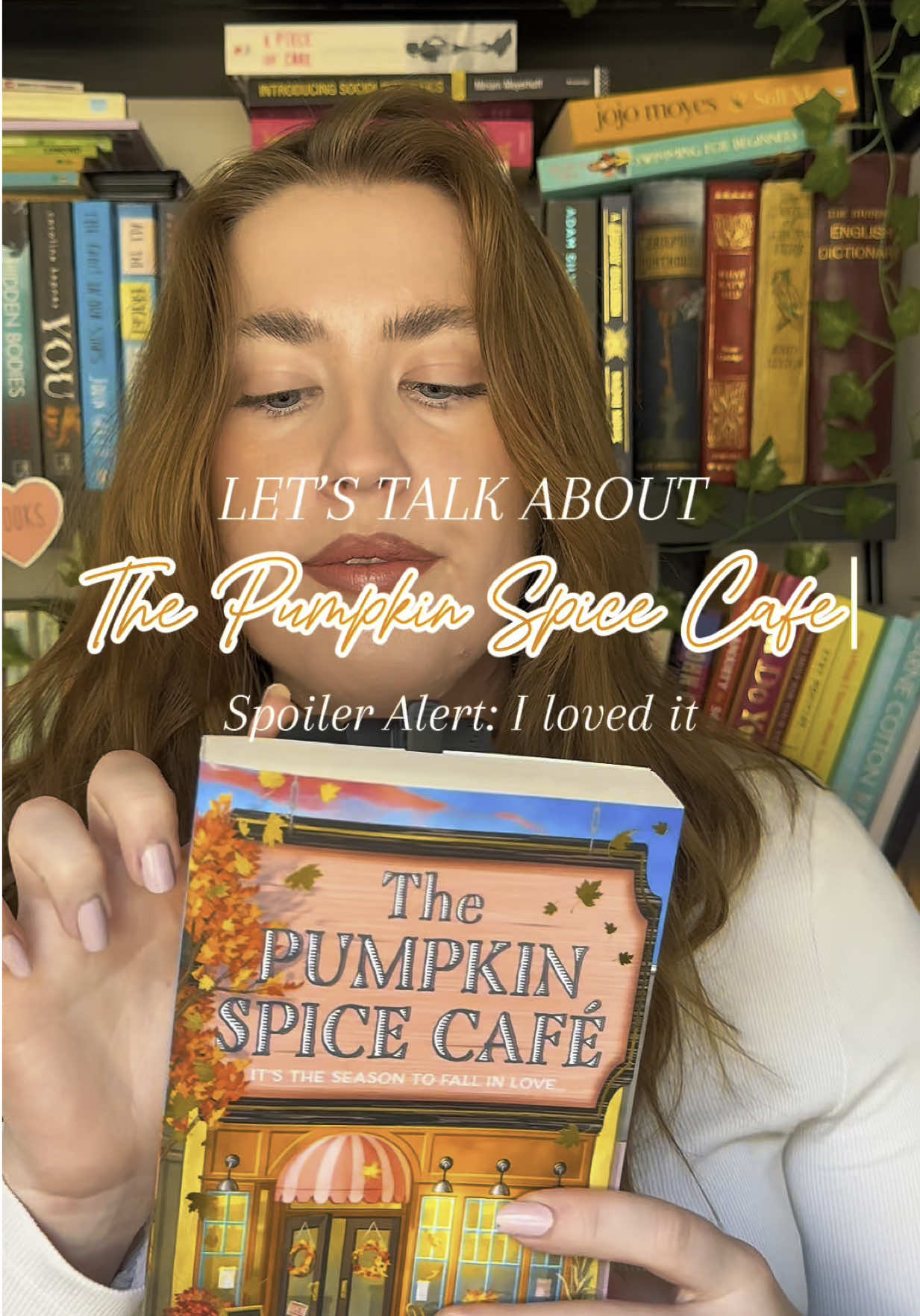 Have you read The Pumpkin Spice cafe?? I loved it! It was such a cute read! 😍 #CapCut #romancebooks #pumpkinspicecafe #lauriegilmore #bookreview #BookTok #books 
