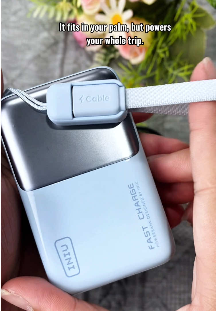 Ultra small but mighty-this 10000mAh powerbank keeps your devices alive without weighing you down. #freeshipping #spotlightfinds #travelgadgets #powerbankdeal #fastcharging