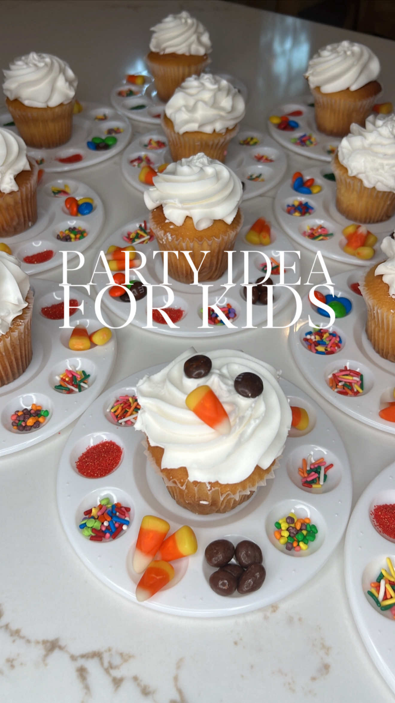 How cute are these?🧁🥳 I love any idea for a party that will keep the kids occupied for a few 😅 You can really customize the toppings to fit any theme. Amazon has fun/different sprinkles for all occasions. I got store bought cupcakes to make this reel BUT to ensure the toppings stick I would use fresh frosting.  . You can find the trays (pack of 12) in my bio linked on this post.  . . #kidsparty #kidspartyideas #kidsbirthdayparty #kidsbirthdayideas #partyideas 