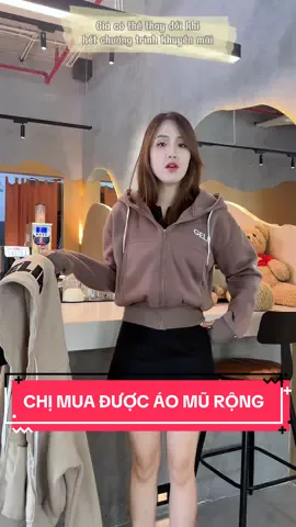 Một em áo khoác chống nắng mũ rộng, tay dài phủ kín mu bàn tay #aokhoac #chongnang #aochongnang #bigsize #hienhany68 #sonnetgroup 