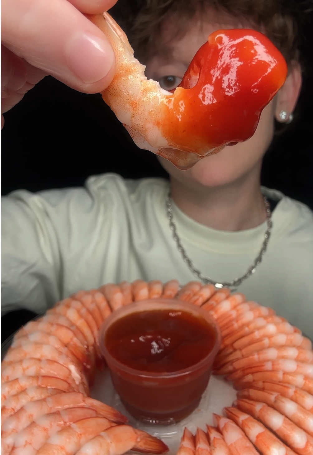 shrimp cocktail mukbang asmr 🦐 #asmr #mukbang #seafood #fyp 