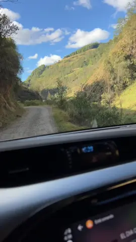 En dónde estás amor 🤭😍 #jhonchavez #cajamarca #labellaluz 