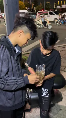 Mất bịch bánh tráng@Chú Văn Đời Thường ⚡️ #keomachnhalamphat #xuhuongtiktok #thinhhanhtiktok #giảitrí #hot 