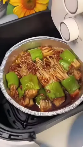 If you have an air fryer, you can definitely use this tin foil plate that you don't need to brush the pan.#Airfryingpantinpaperplate #airfryer #airfryergourmetfood #goodthingsathome#goodthingsinthekitchen  