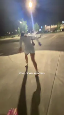 getting those steps in @yay yay @alisha frey 