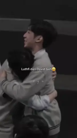 Luthfi dan David Goh bikin terharu huaaa. Good job kalian berdua!🥹🔥🫵🏻 @luthfi.bimaputra @davidsgoh #fyp #clashofchampions #cocs2 #ruangguru #luthfi 