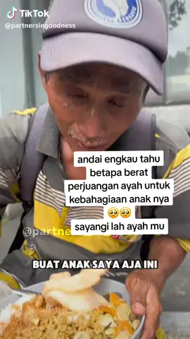 sayangilah ayah mu,karna seorang ayah lebih memilih memendam sendiri keluh kesah demi kebahagiaan anak dan istri nya #inspiration #kehidupan #kisahnyata #kisahsedih #sadstory #ayah #ayahhebat #demianak 