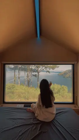 Penginapan dengan view seperti lukisan ❣️ Bobocabin Patra Parapat, Toba #bobocabinpatraparapat #danautoba #sumaterautara 