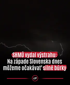 Meteorológovia zo SHMÚ vydali výstrahu: v západnej polovici Slovenska sa už dnes popoludní očakávajú búrky. 🌩️ 👉 Priniesť môžu prudké lejaky (20 – 30 mm zrážok za pol hodiny), silný nárazový vietor s rýchlosťou až 85 km/h a krúpy. Výstraha platí od 17:00 až do nedeľného rána. ⚠️ Intenzívny dážď a vietor môžu spôsobiť škody na majetku aj vegetácii, preto buď opatrný a sleduj aktuálne upozornenia meteorológov. Zdroj: tast 🎥: pexels  #pocasie #weather #storm #burky #slovensko #dnes #vystrahy 
