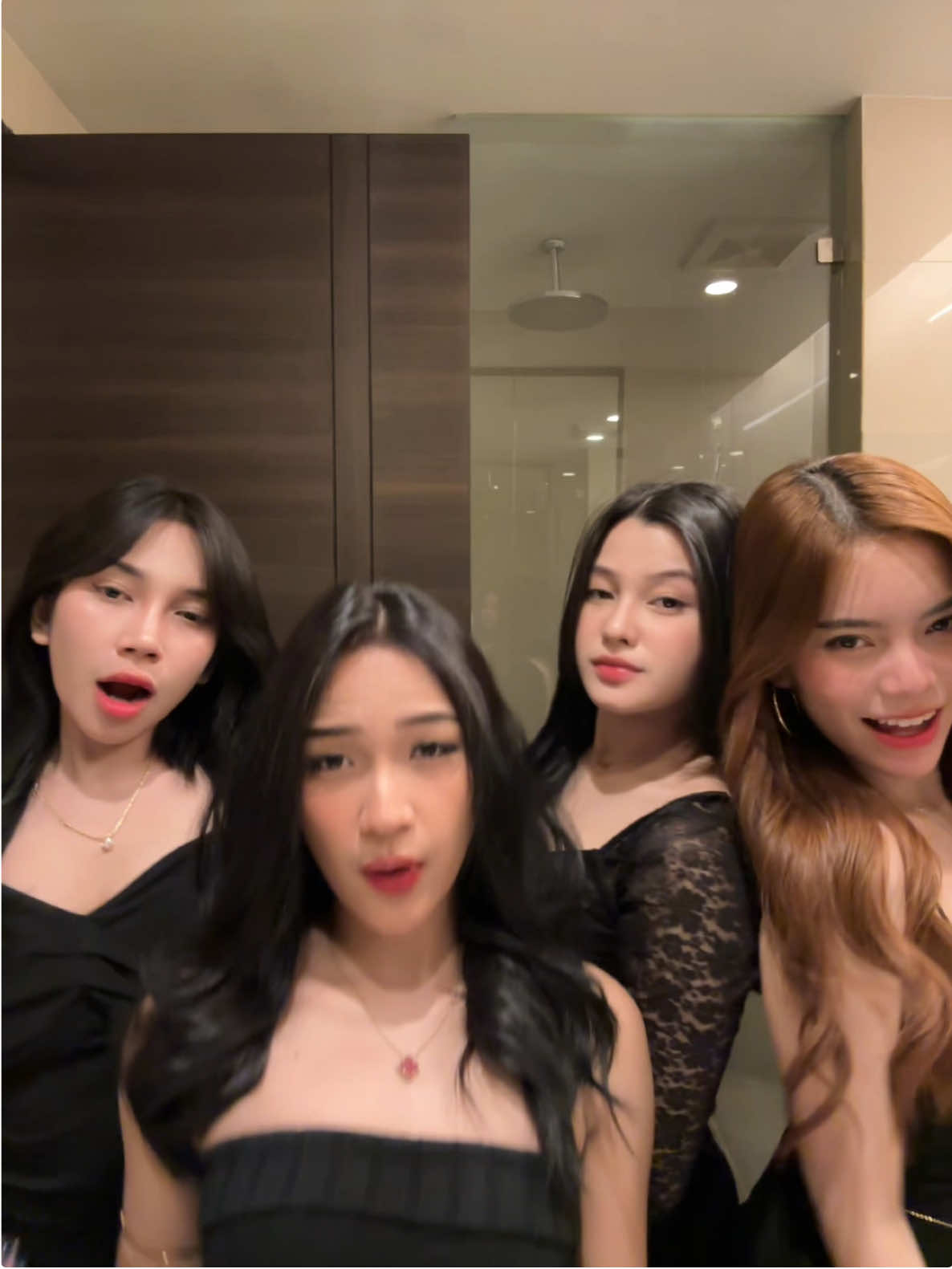 cantik nya pada unreal