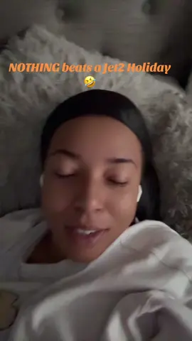 NOTHING beats a Jet2 Holiday🤣😬 