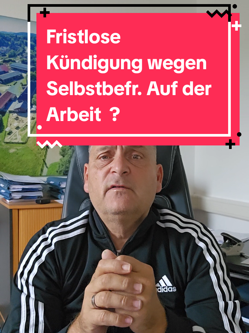 Fristlose Kündigung wegen Selbstbefr. Auf der Arbeit? #fristlosekündigung #arbeitszeitbetrug #anwalt #arbeitsrecht 